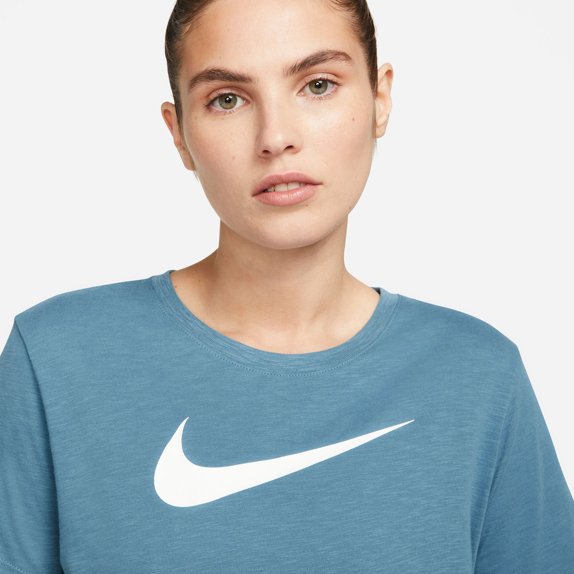 Nike Dri-FIT Swoosh