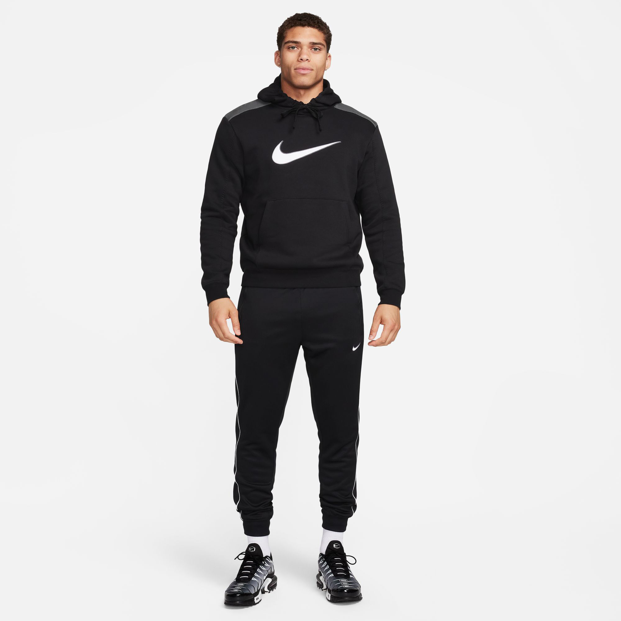 Nike jogger pk on sale