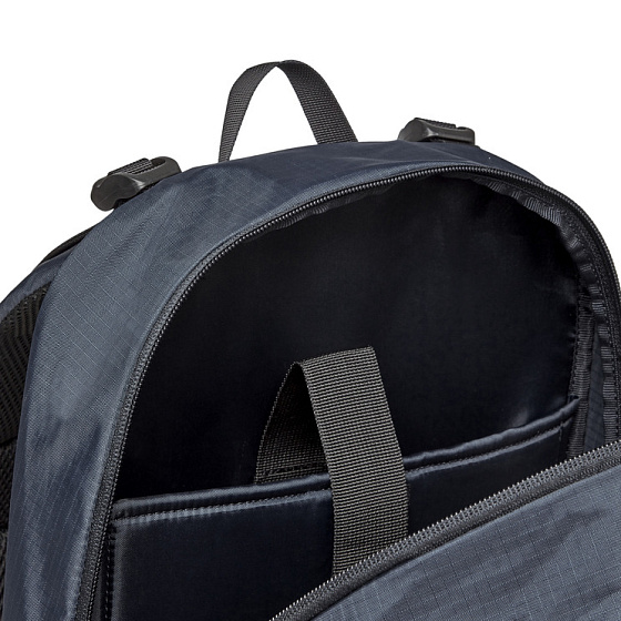 D-COMMUTER BACKPACK
